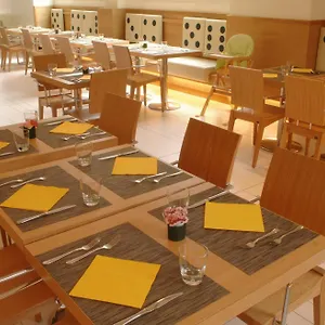 Western Globus Hotell