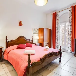 Domus Ricca Termini Apartment